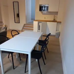 Flats - Résidence D'ici D'ailleurs , Bruxelles Belgique